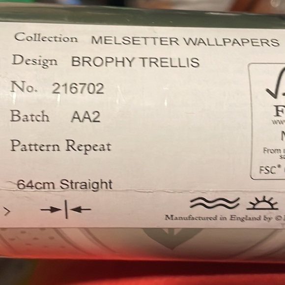 Morris & Co Brophy Trellis in Sage Linen  Wallpaper - Picture 5 of 6